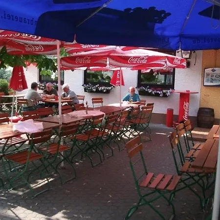/ Goetzfried Πανσιόν